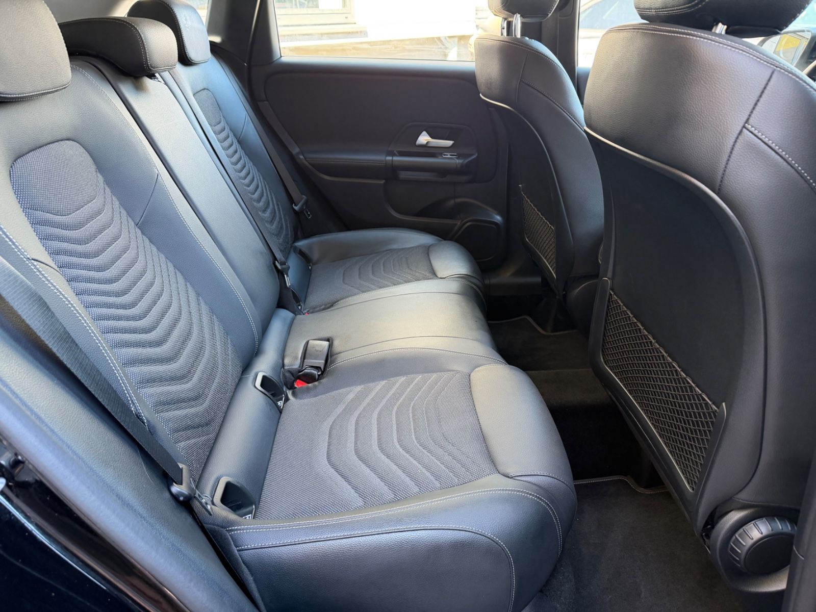 Mercedes-Benz B 200 d/LED/ALU/AUTOMATIK/50000KM/TOP* foto 24