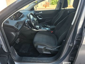 Peugeot 308 - 5