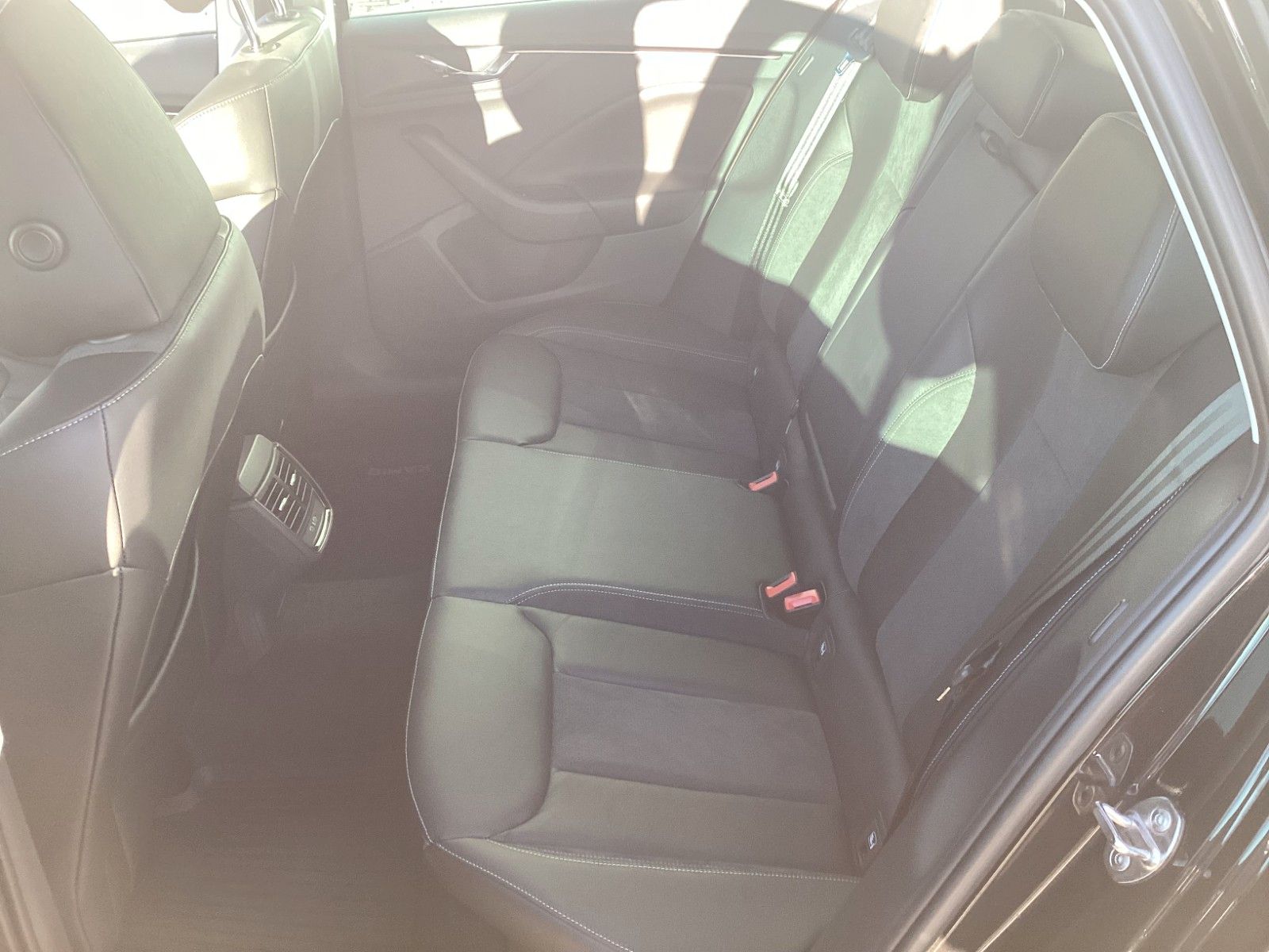 Fahrzeugabbildung SKODA Kamiq Style 1.0 TSI 85 KW