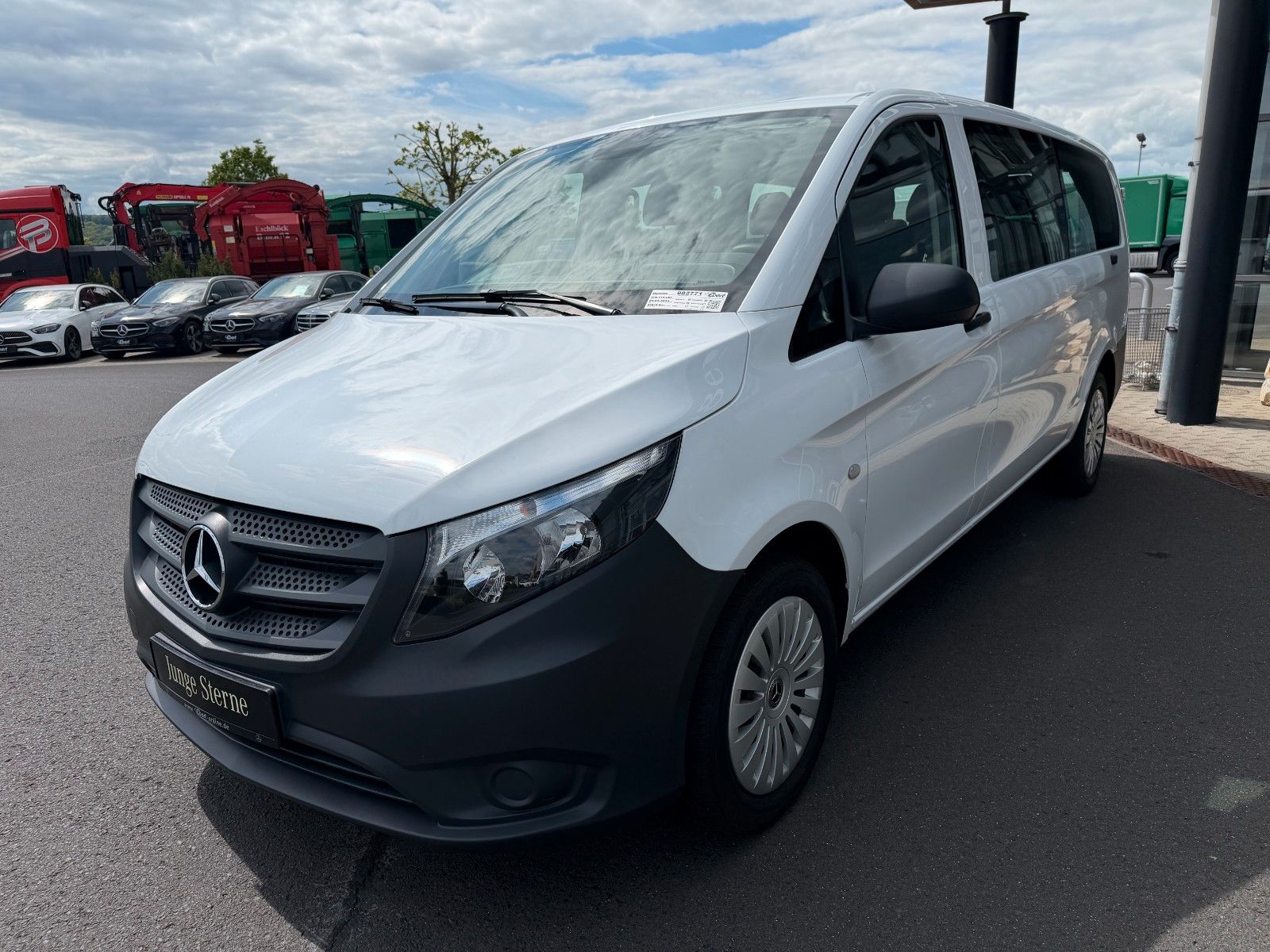 Fahrzeugabbildung Mercedes-Benz Vito 114 CDI Tourer Extral 9G Klima Kamera