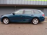 Skoda Octavia 2.0TDI"Combi"Top Zustand" Kamera"AHK"SHZ