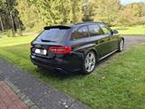 Audi RS4 4.2 FSI S tronic quattro Avant - - Audi RS4: Schwarz