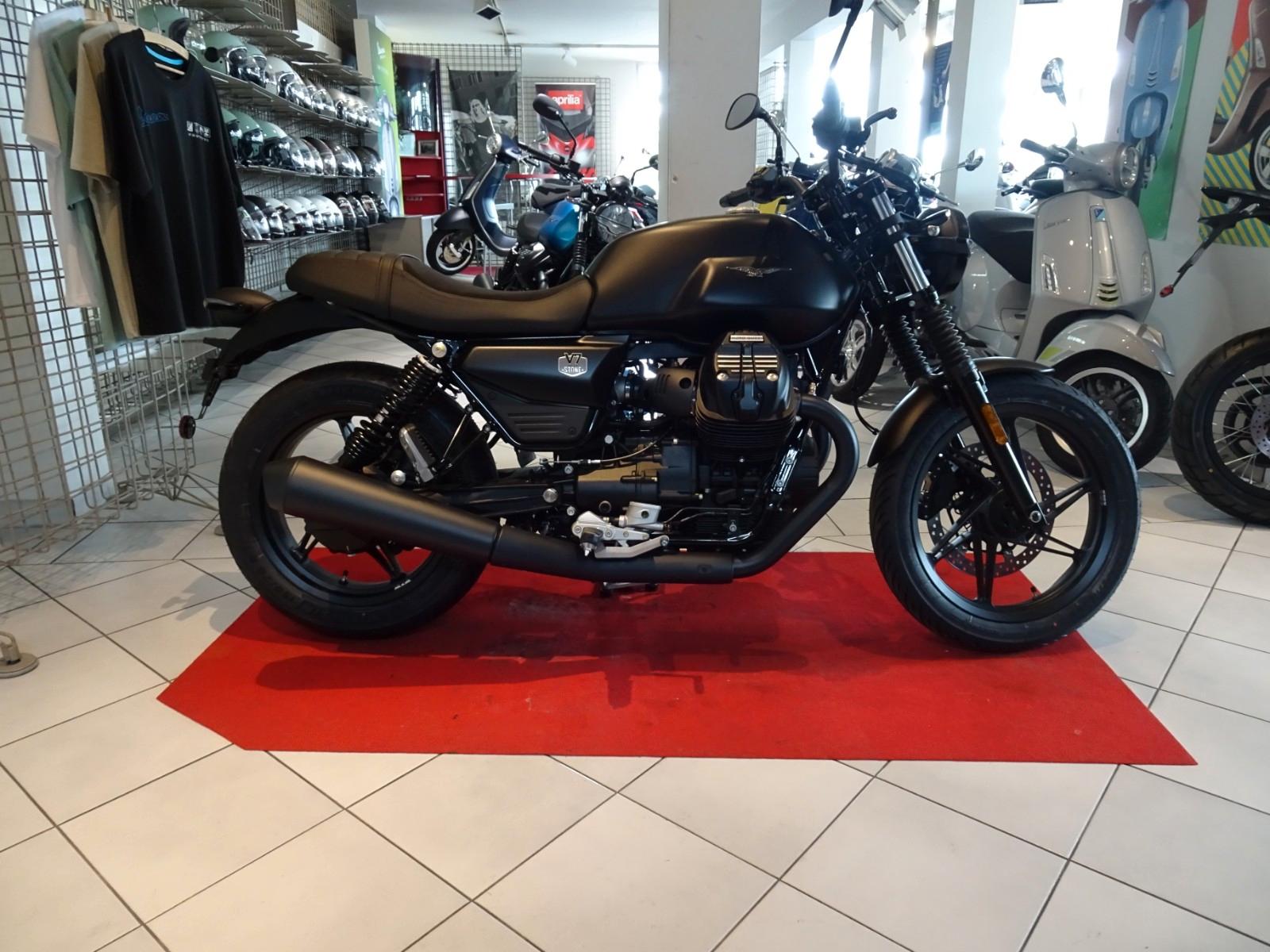 Moto Guzzi V 7 Stone  MY 2026-GUZZIAKTION-