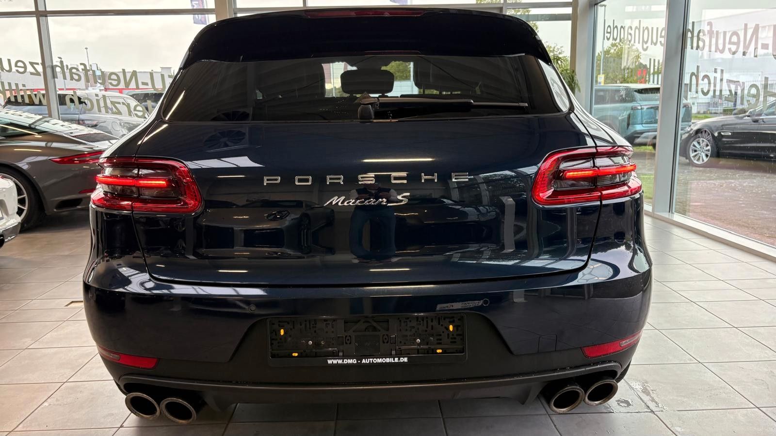 Fahrzeugabbildung Porsche Macan S Diesel/Panodach/21 Zoll Turbo/