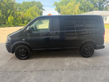 Volkswagen T5 Transporter - 2