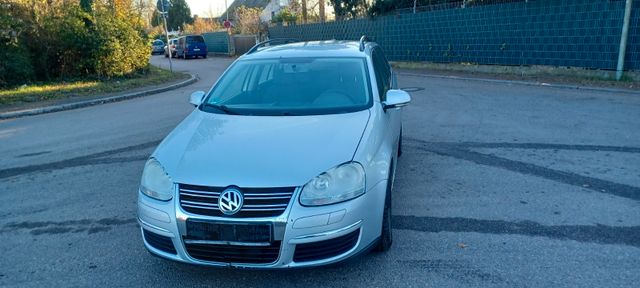 Volkswagen Golf 1.6 TDI DSG Trendline Variant