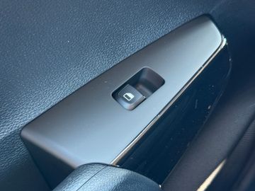 Kia Picanto 1.0 Vision Facelift Navi PDC SHZ Klima