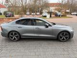 Volvo S60 T4 R-Design 2020 - Volvo S60 von privat