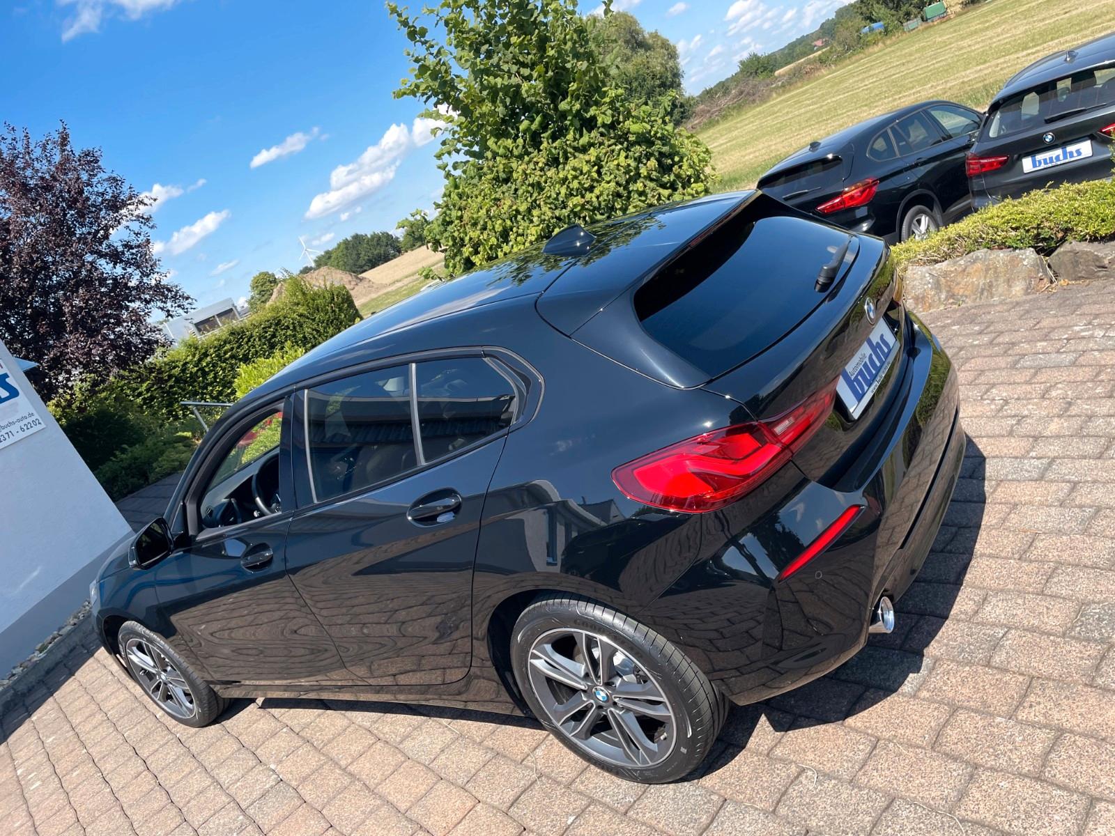 BMW 118i Sport Line LED Sportsitze DAB