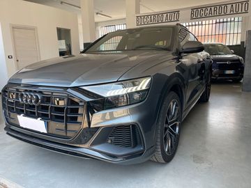 Audi Q8 - 1