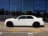 Chrysler 300C SRT8 6.1 Autom. SRT8 - Chrysler 300C Srt8 mit Benzin-Antrieb