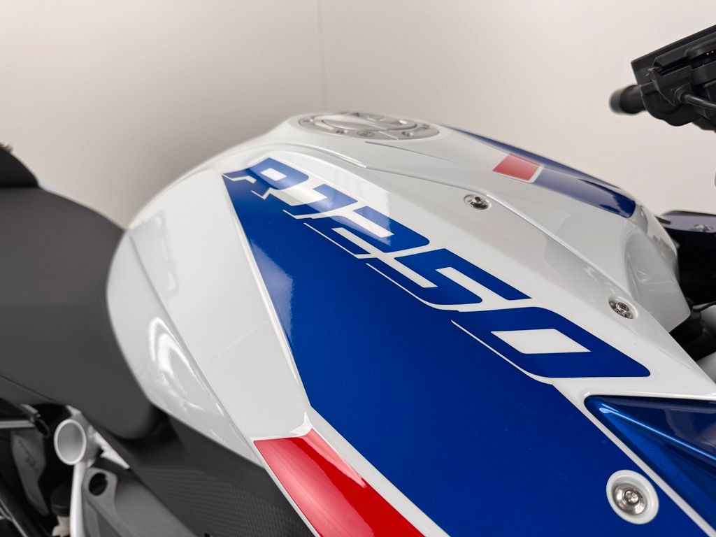 Fahrzeugabbildung BMW R 1250 RS *NEUWERTIG *SERVICE NEU