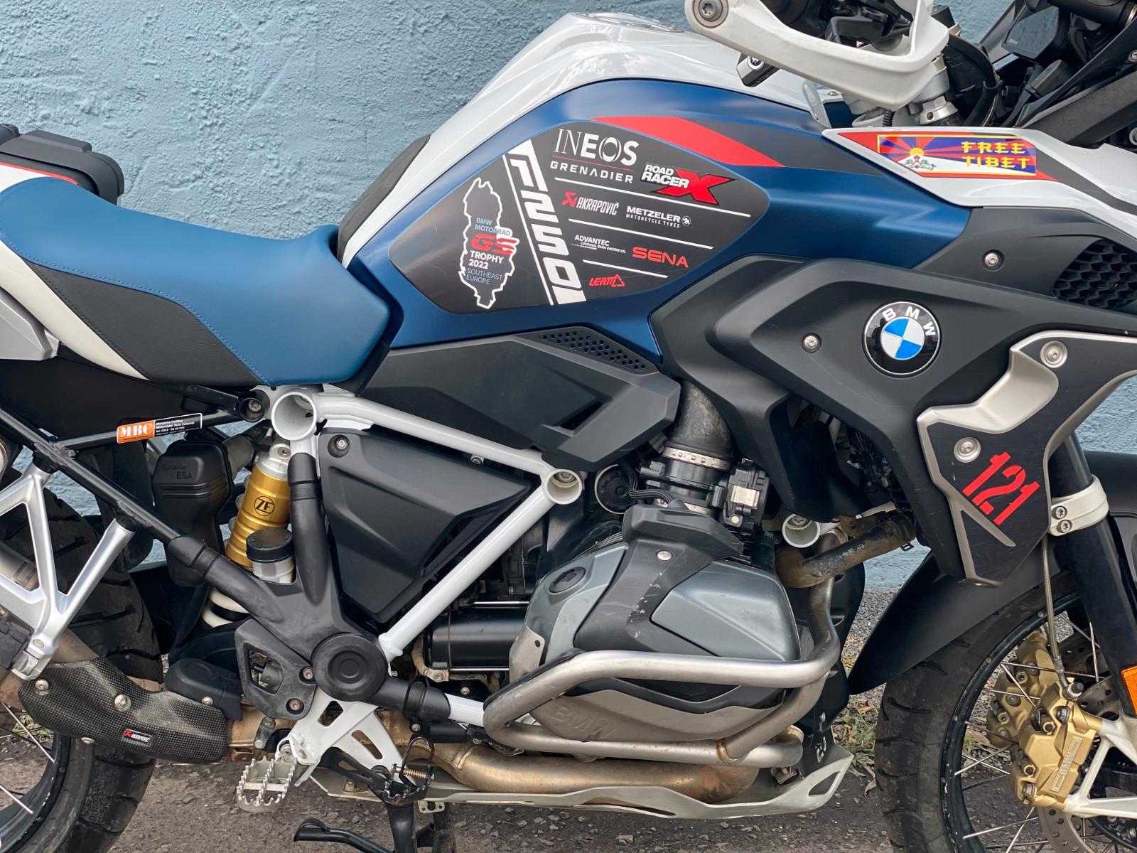BMW R 1250 GS TROPHY ESA ASC KEYLESS AKRAPOVIC