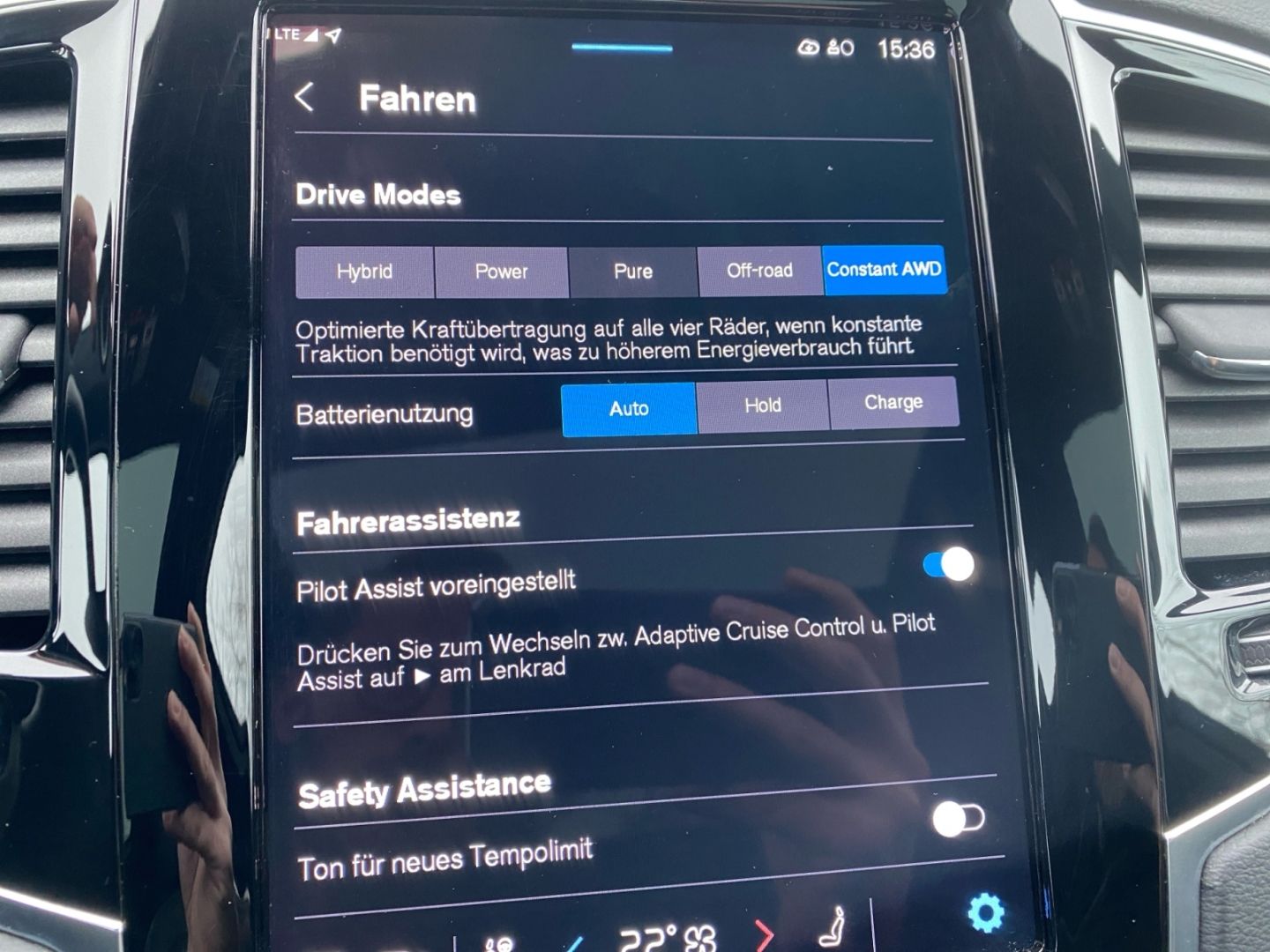 Volvo XC90 Ultra Dark T8 AWD Recharge 7-Sitzer Head Up foto 23