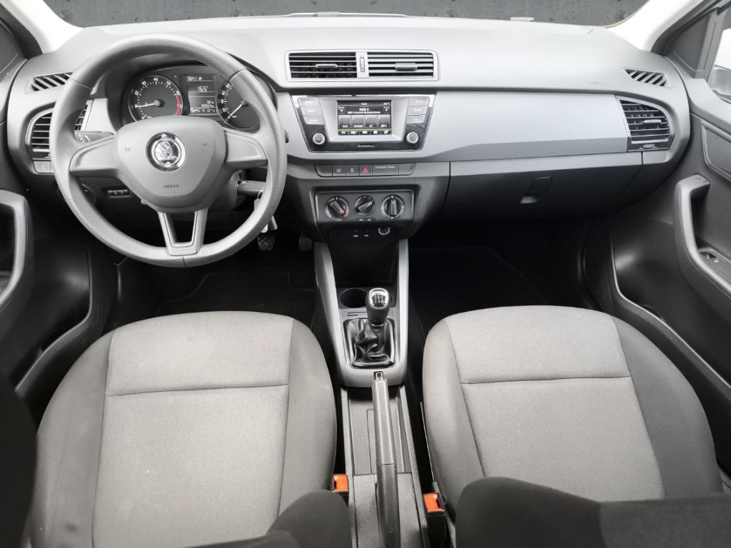 Fahrzeugabbildung SKODA Fabia Combi 1.0 MPI Cool Plus DABSoundpaket Klim