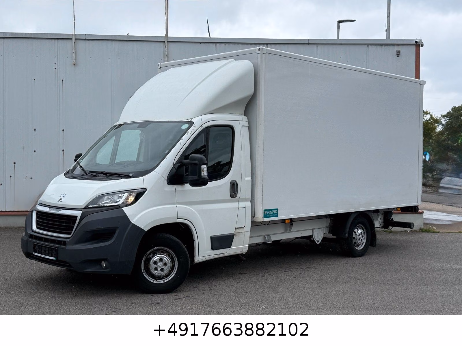 Peugeot Boxer Koffer Ladebordwand