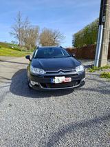 Citroën C5 Tourer HDi 110 FAP Tendance Tendance - Citroën C5 aus 2010: Kombi