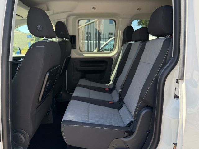 Caddy 2.0 TDi PKW Maxi 7 Sitze, 1. HAND Bild 8