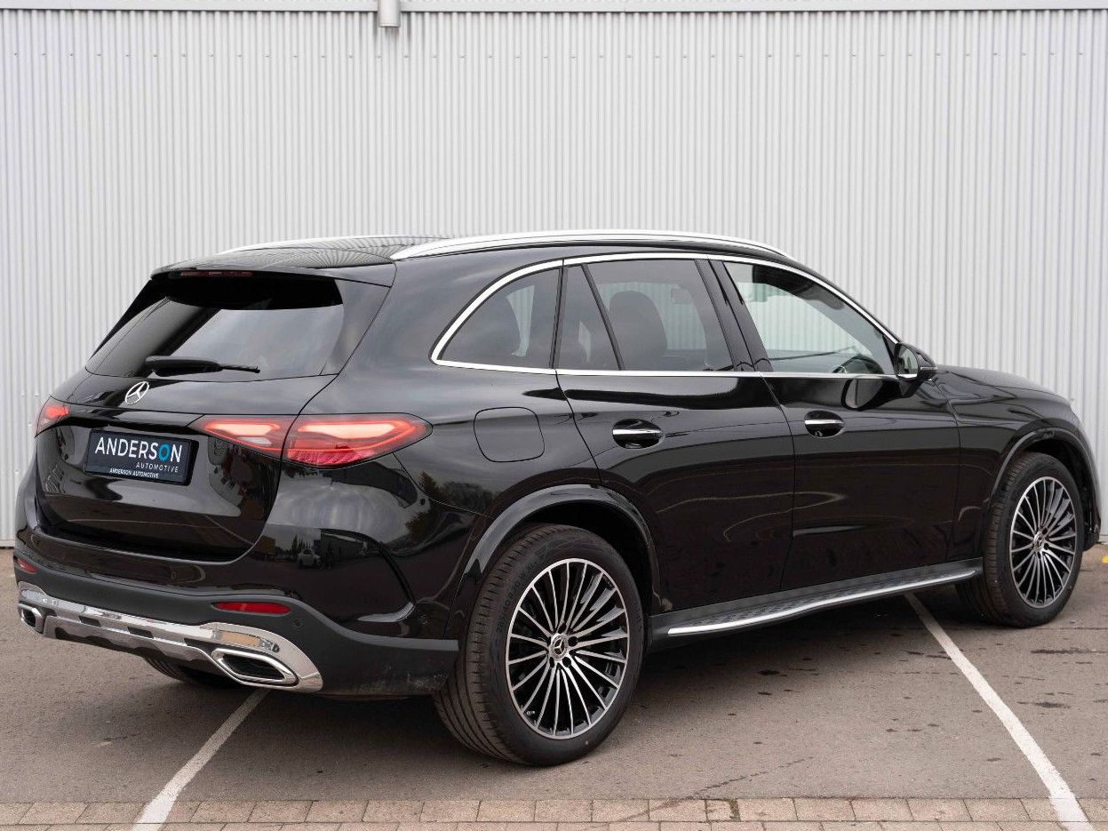 Fahrzeugabbildung Mercedes-Benz GLC 220D AMG 4M PREM PLUS BURM LUFT PANO HUD