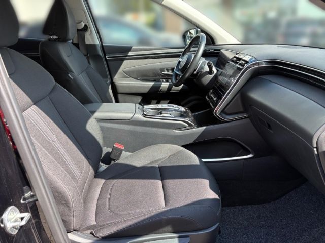 Fahrzeugabbildung Hyundai Tucson Trend Hybrid 2WD el.Heckklappe,AHK,Navi,R