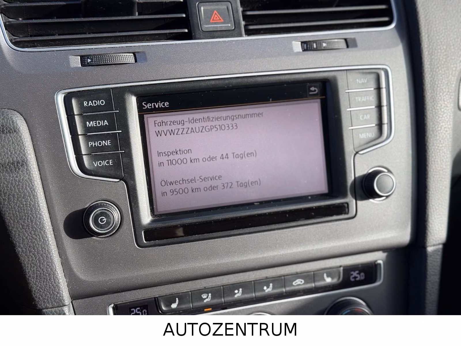 Volkswagen Golf 2015 — photo 22