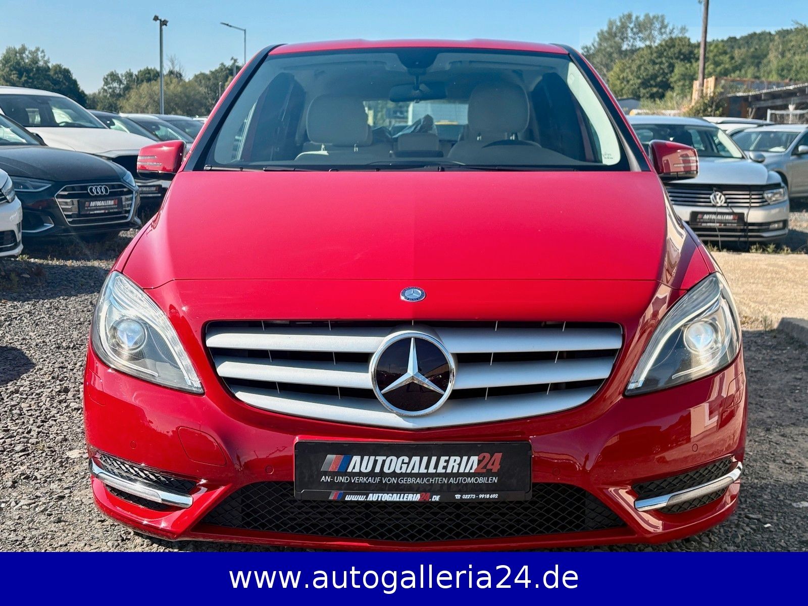 Fahrzeugabbildung Mercedes-Benz B 180 Xenon AHK 1.HAND Klima SCHECKHEFT SHZ PDC