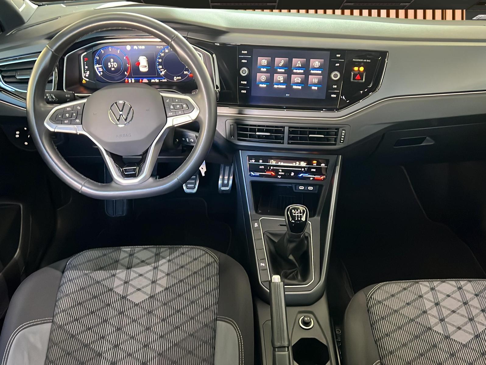 Volkswagen Taigo 1.0 TSI R-Line IQ Drive*Pano*ACC*LED*, миниатюра 4