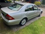 Mercedes-Benz C 200 KOMPRESSOR ELEGANCE Autom. - Mercedes-Benz C 200 mit Benzin-Antrieb: Limousine, Automatik, Kompressor Elegance