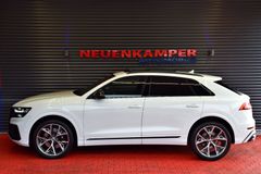 Fahrzeugabbildung Audi SQ8 4.0 TDI quattro Matrix Pano ACC B&O Carb 22"