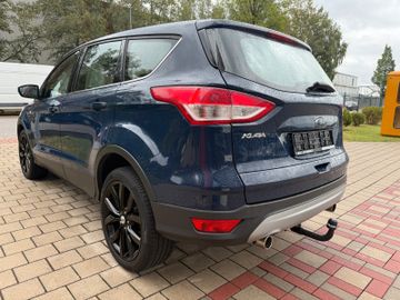 Ford Kuga - 10