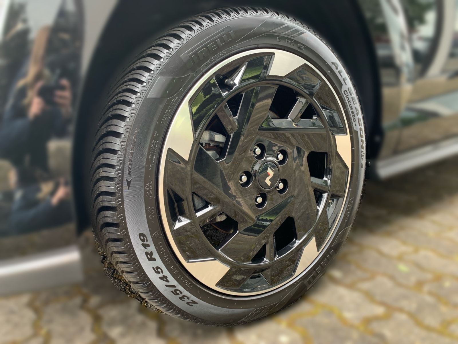 Fahrzeugabbildung Hyundai KONA N Line Elektro 65,4 kWh el.HK