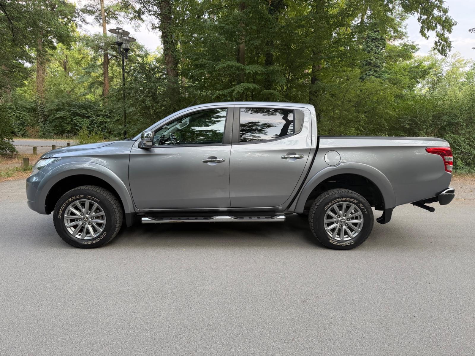 Mitsubishi L200 Doka Klimaautomatik Allrad Top Zustand