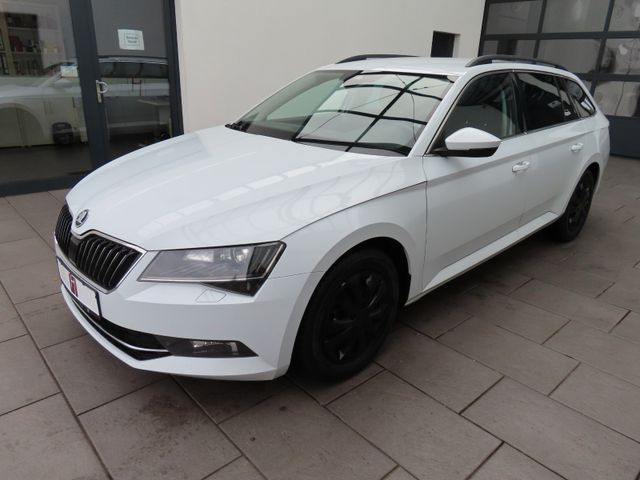 Skoda Superb2.0 TDI Amb. Kombi  LED/RFK/Klima/Temp/Nav