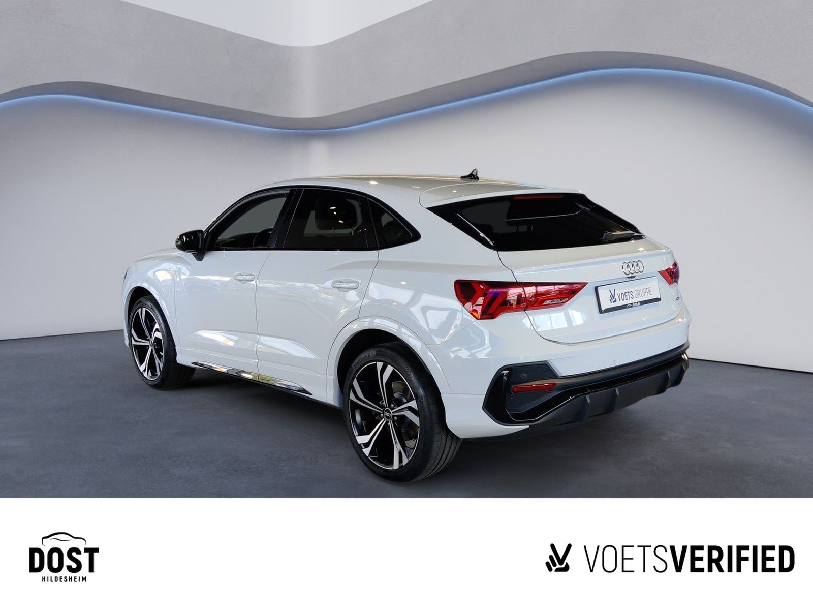 Audi Q3 Sportback S line 40 2.0 TDI quattro AHK+NAVI  foto 4