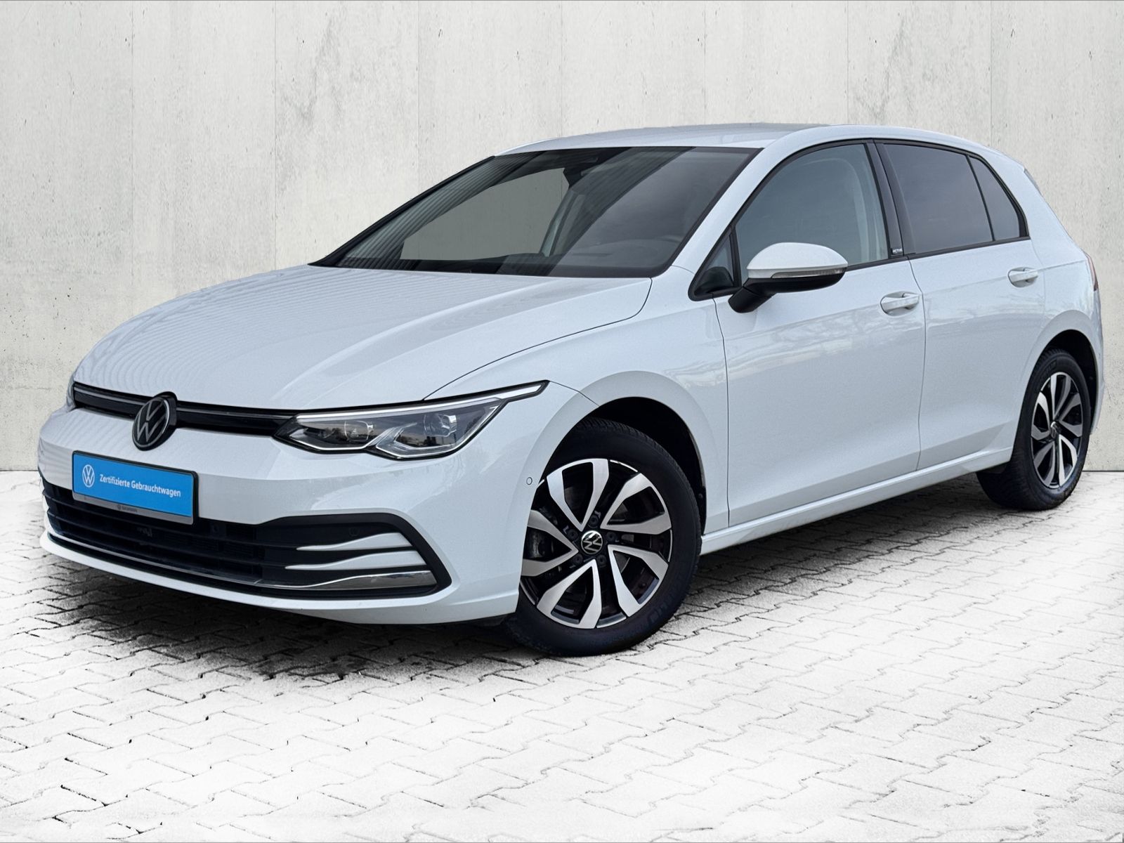 Golf VIII 1.5 TSI "ACTIVE" *LED*IQ.DRIVE*KAMERA*