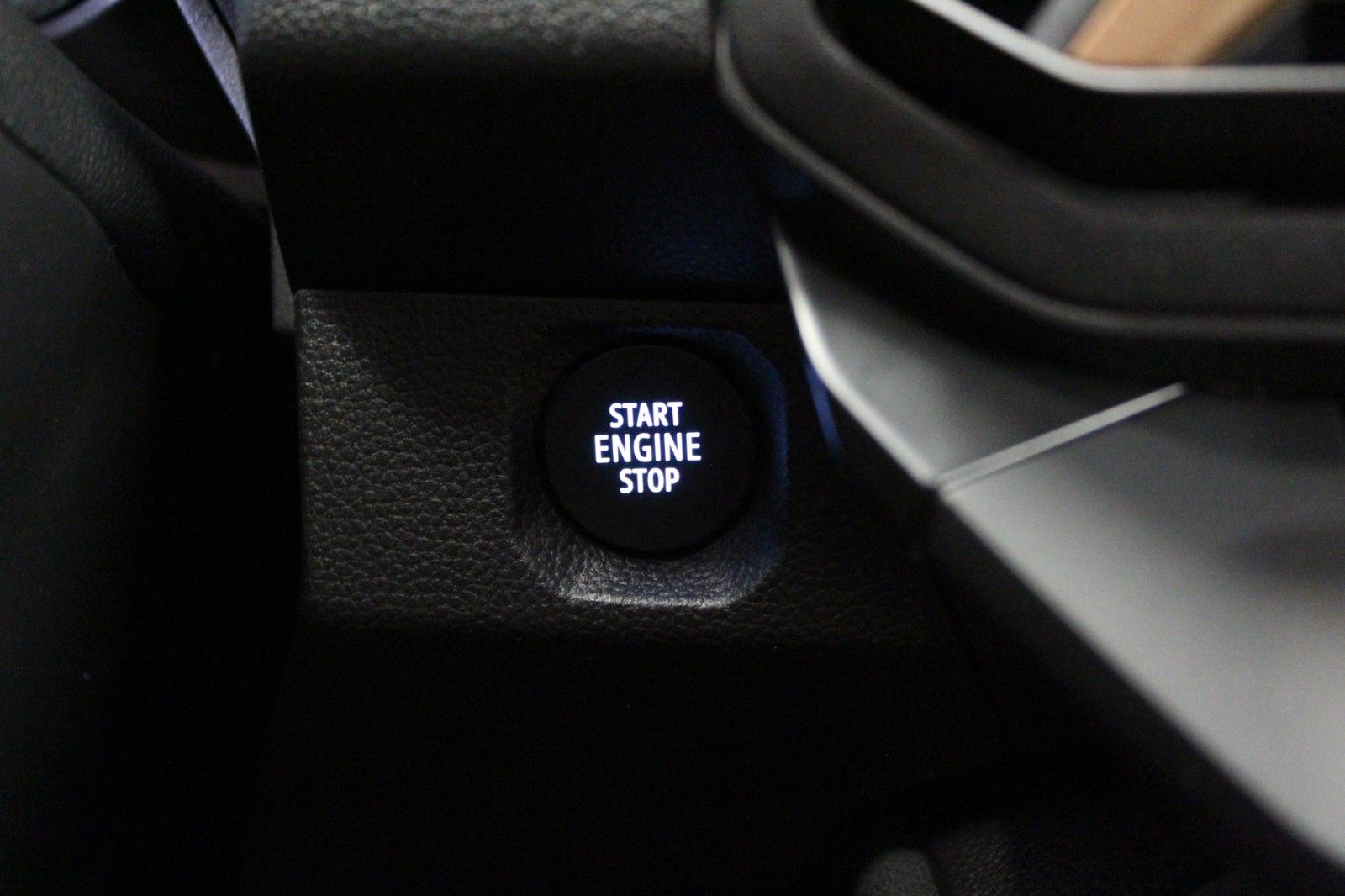 Fahrzeugabbildung Dacia Bigster hybrid 155 Extreme #Winterpaket Plus