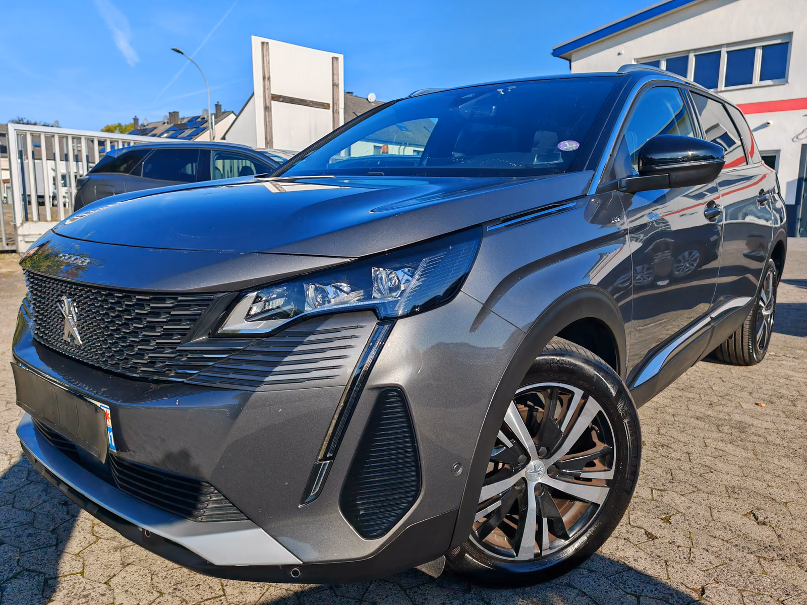 Peugeot 5008