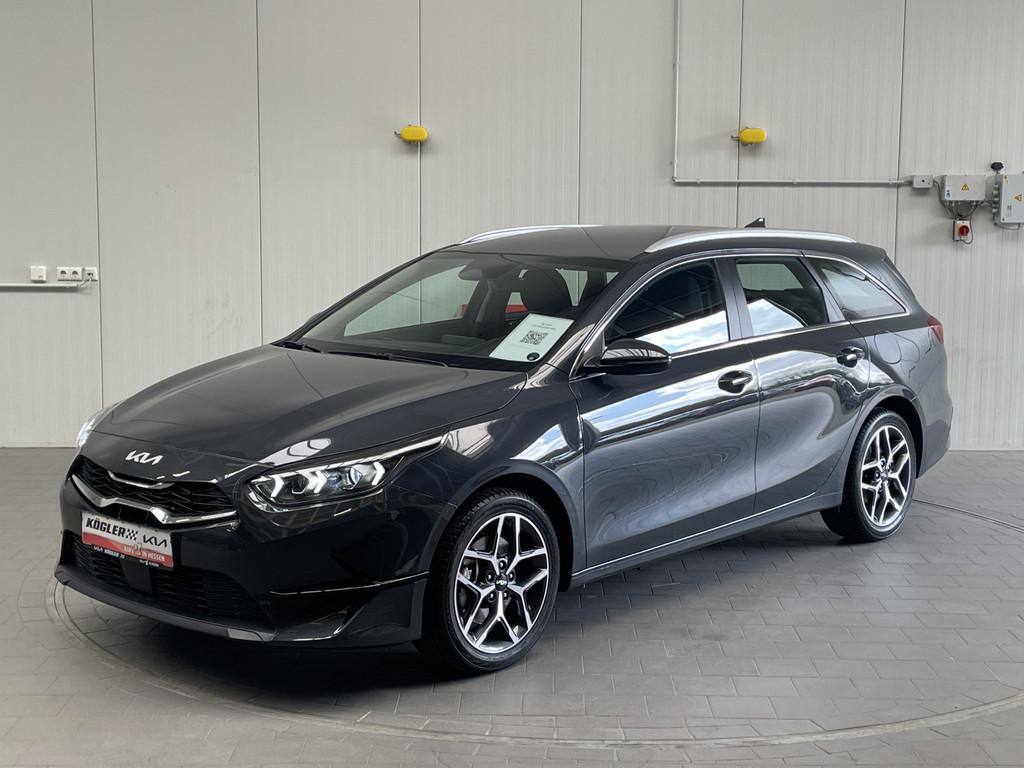 Kia Ceed SW 1.5 T-GDI DCT Spirit