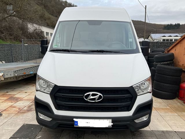 Hyundai H350