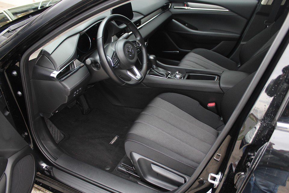 Fahrzeugabbildung Mazda 6 Exclusive-Line G-194 AT NAVI ACAA 360° MATRIX