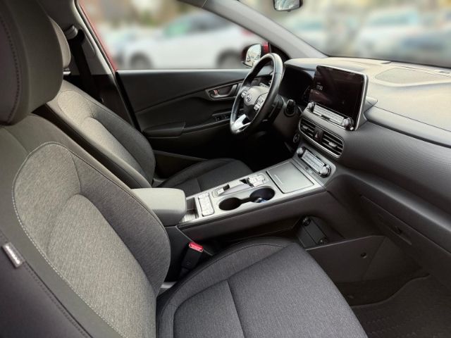 Fahrzeugabbildung Hyundai KONA Advantage Elektro 2WD +KLIMA+NAVI+PDC+DAB+U