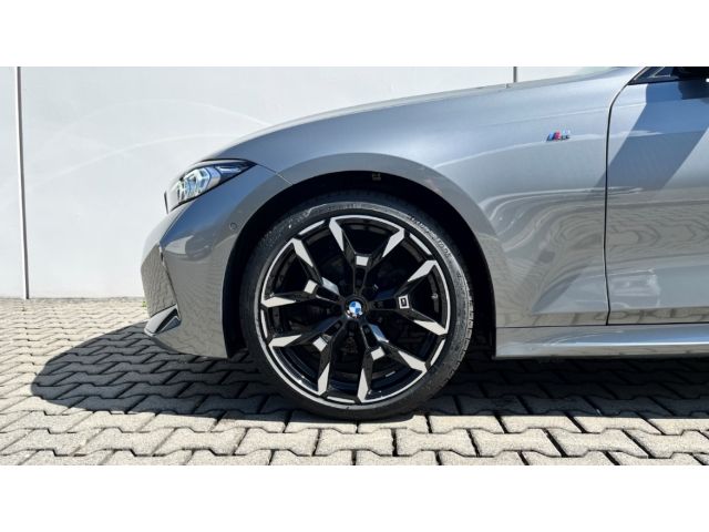 BMW 320 d xDrive Touring M Sport 19'' Innov. Comf. A foto 5