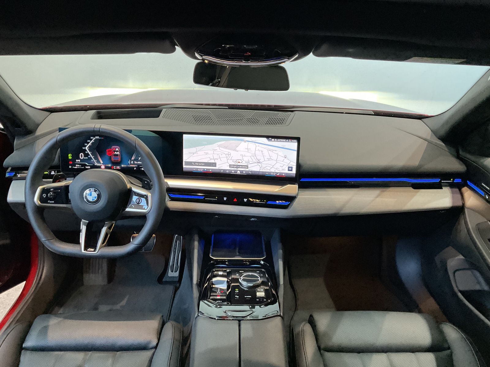 Fahrzeugabbildung BMW 520d xDrive M Sportpaket Pro, Sitzbelüftung, Sta
