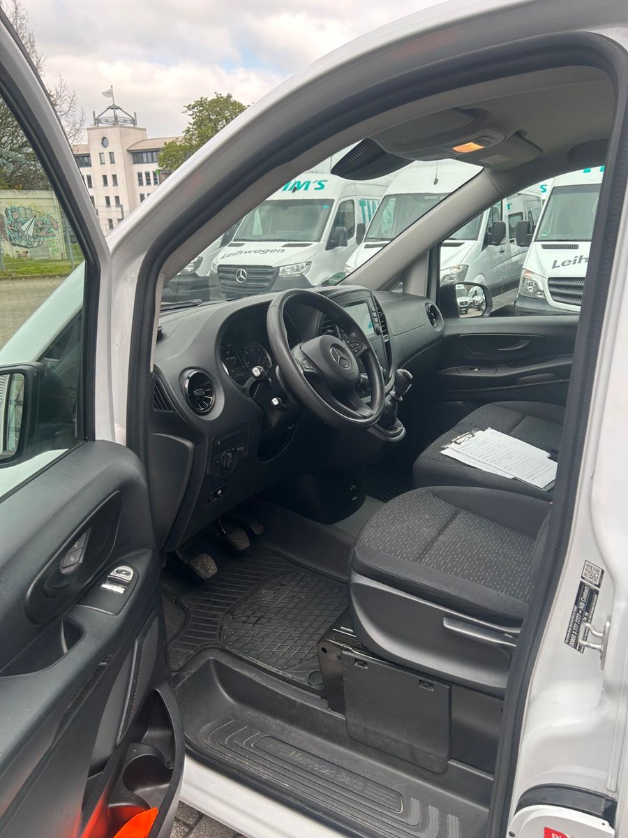 Fahrzeugabbildung Mercedes-Benz Vito Kasten 116 CDI lang  Navi / Klima / Kamera