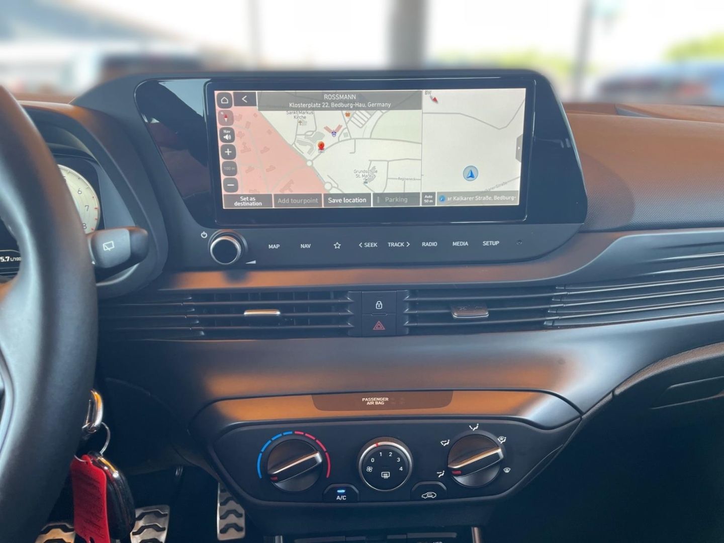 Fahrzeugabbildung Hyundai BAYON 1.0T 2WD Trend Navipaket Kamera Allwetter