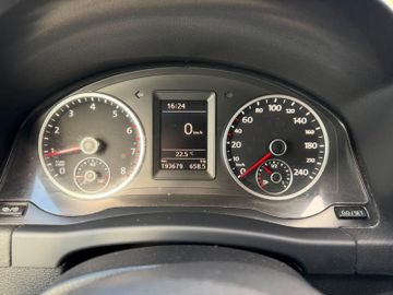 Volkswagen Tiguan - 10