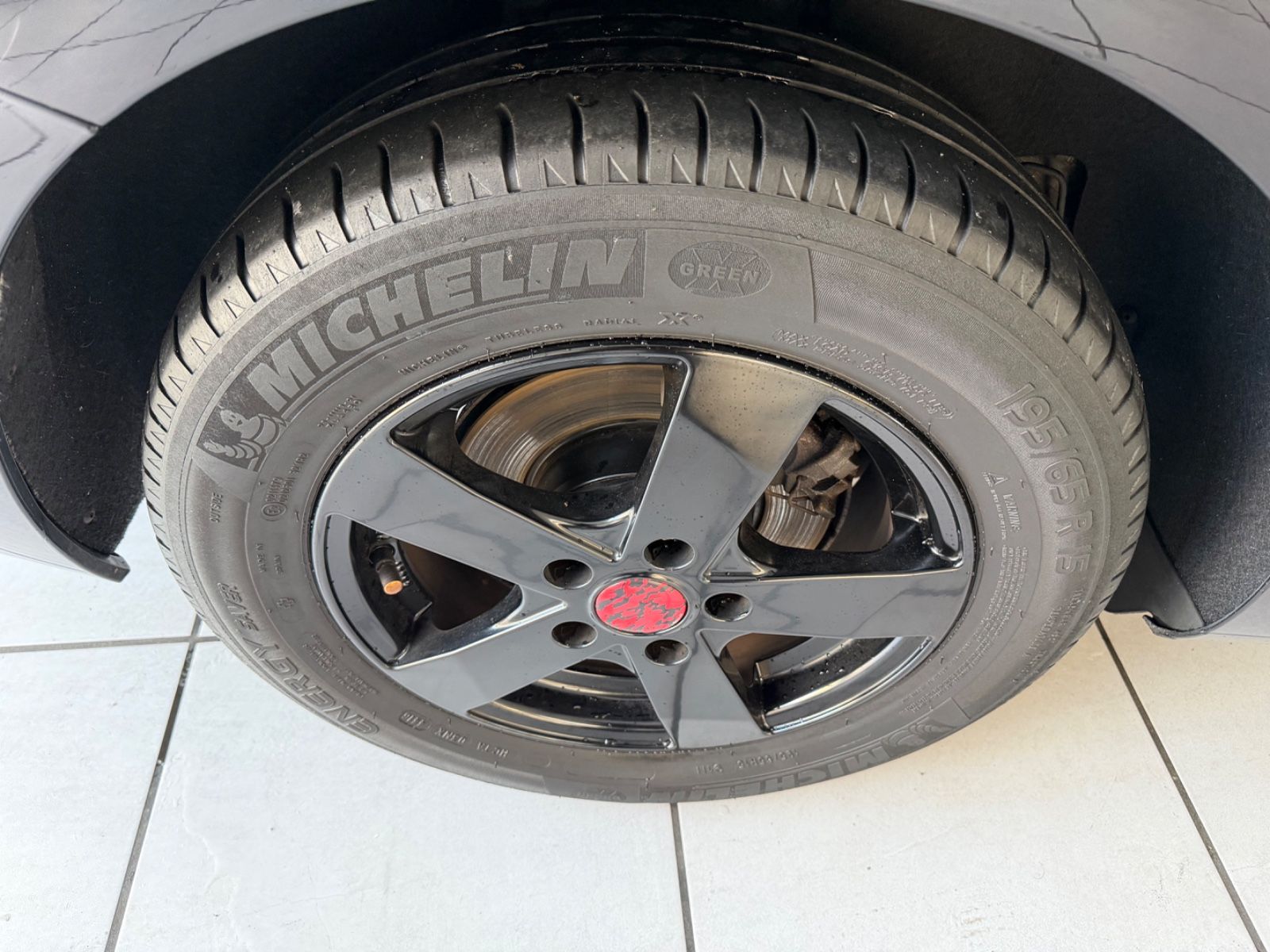 Fahrzeugabbildung Volkswagen Golf VII Variant Trendline BMT