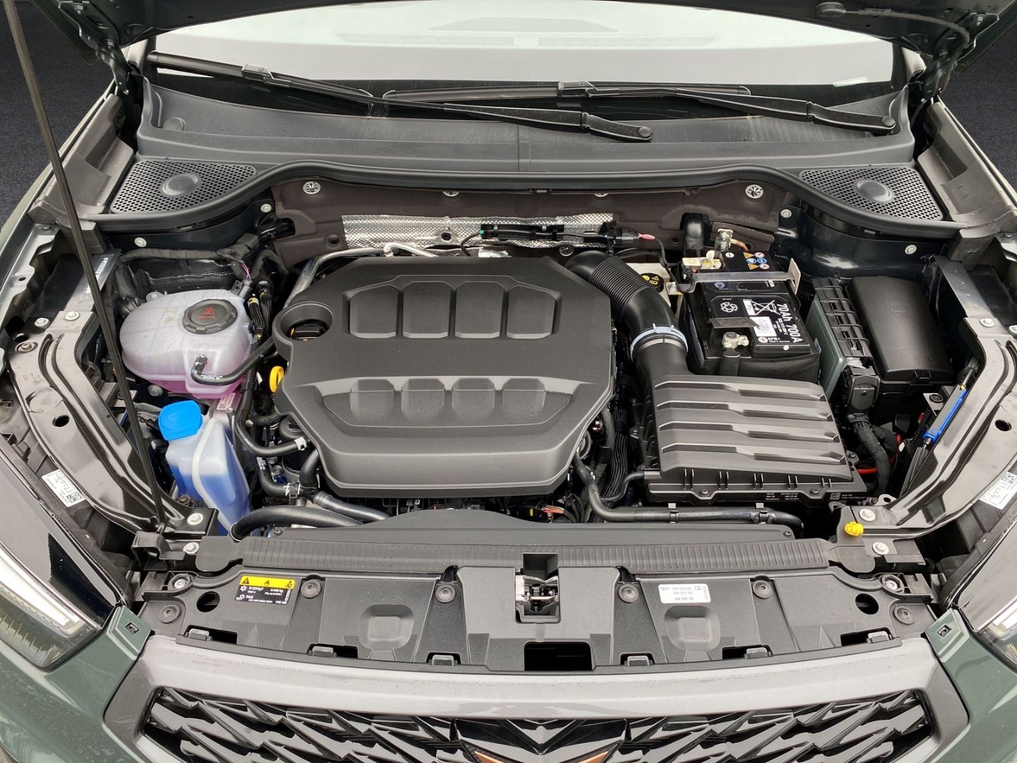 Fahrzeugabbildung CUPRA Ateca VZ 4Drive 2.0 TSI *Akrapovic Abgasanlage N