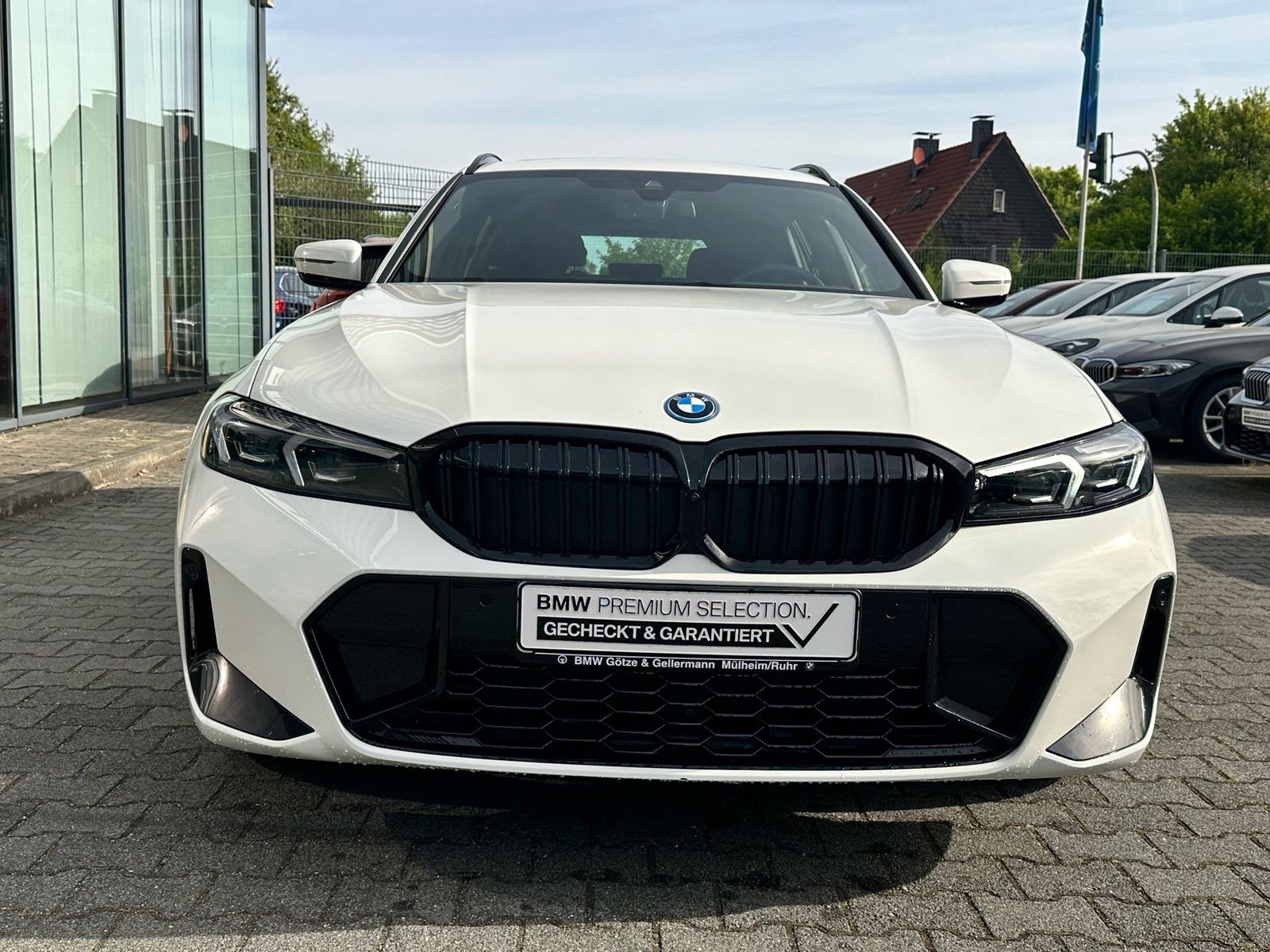 BMW 330 - Bild 25
