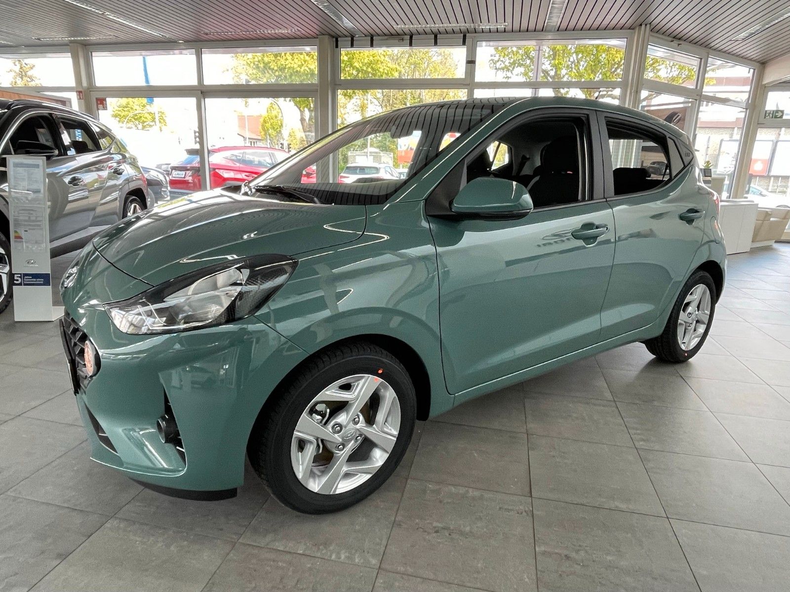 Fahrzeugabbildung Hyundai i10 Trend